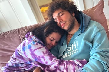 Selena Gomes Follows A Wedding Planning Agency Following Engagement Rumors